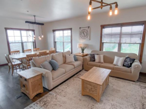 Remodeled Ski In-Out - 305 Soaring Eagle - Luxury! Dunmore